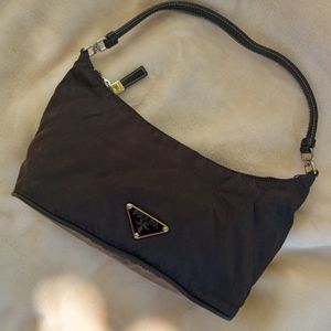 Authentic PRADA Tessuto Sirio Ponchette in Morro